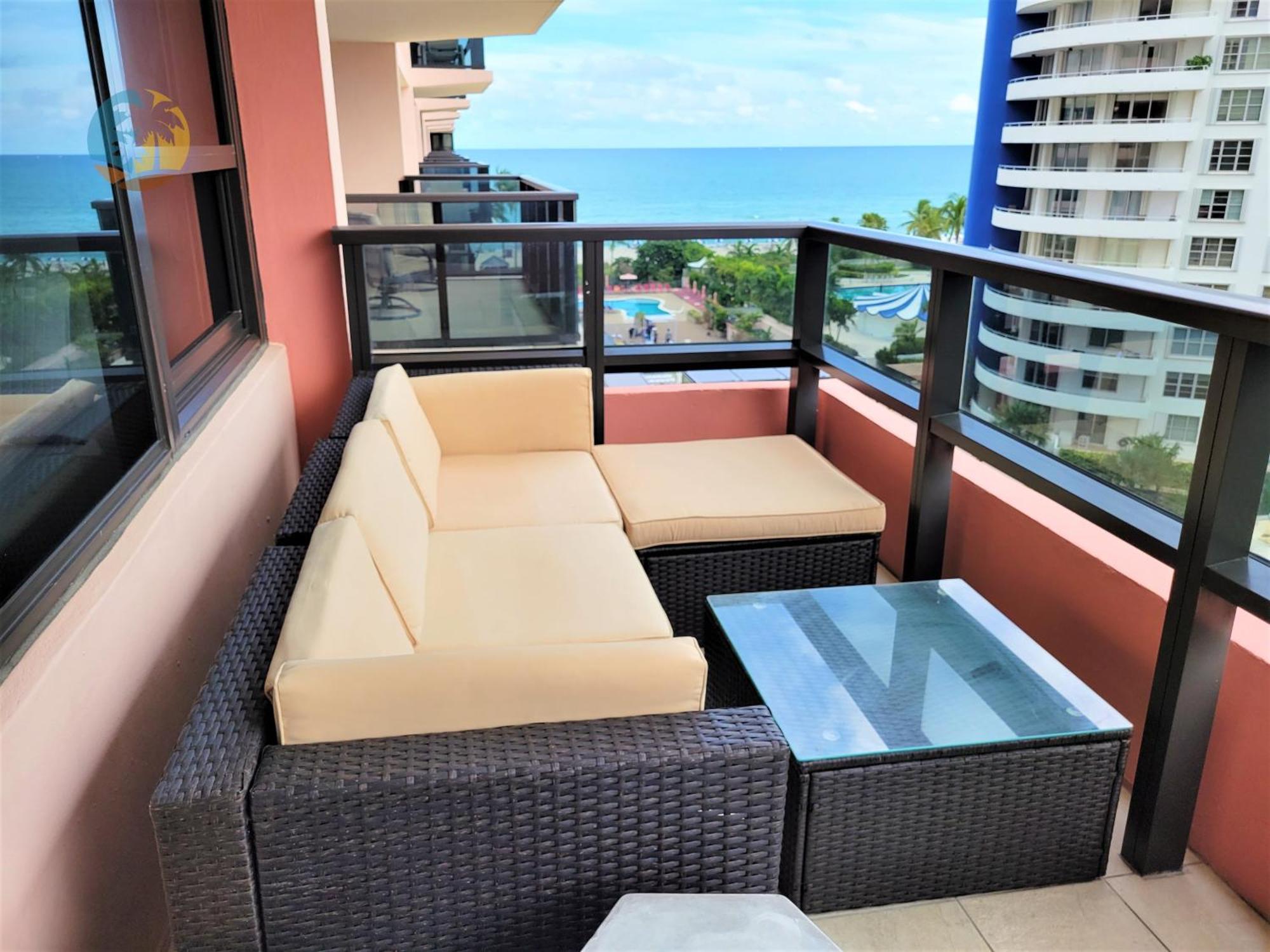 Deluxe Beach Resort - Hora Rentals 마이애미 비치 외부 사진