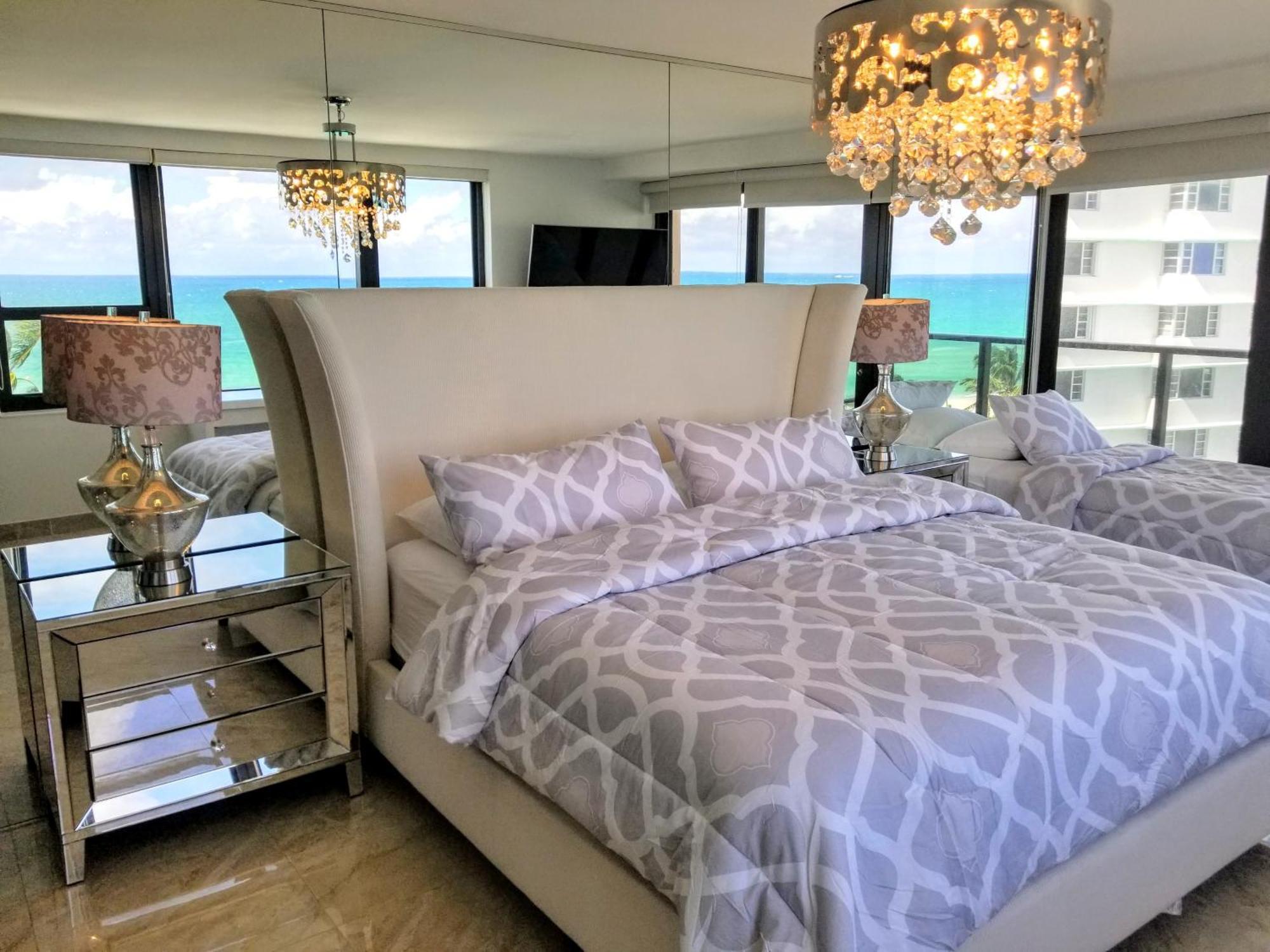 Deluxe Beach Resort - Hora Rentals 마이애미 비치 외부 사진
